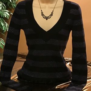 💙🖤Express Sweater🖤💙